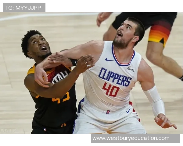 独行侠内线核心加福德面对火箭展现攻防兼备实力，能否持续稳定发挥？