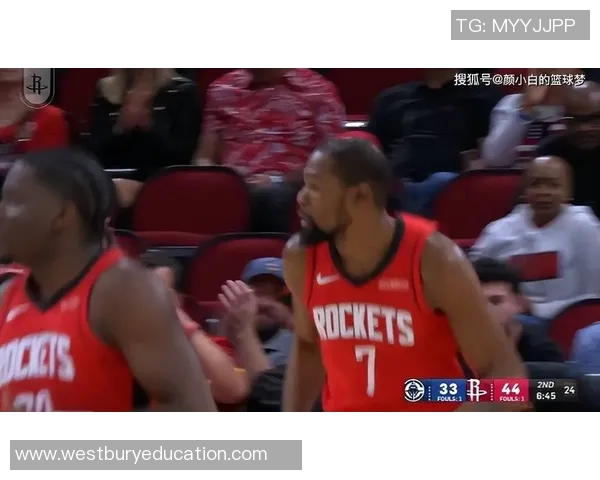 小卡超神2+1绝杀引热议！统治末节复仇火箭赛后与杜兰特当面热聊